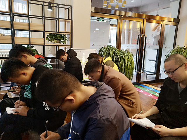 【完满班级】承担责任 信任彼此 感恩父母——大数据学院软件1801班双院+完满班级