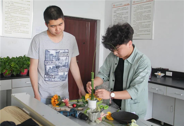 群雄逐鹿 品牌活动（项目）各显神通——2020—2021学年完满教育品牌活动（项目）评选圆满结束