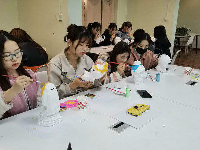 【完满班级】将士守边疆 彩绘致英雄——淬炼商学院财务1902班完满班级活动