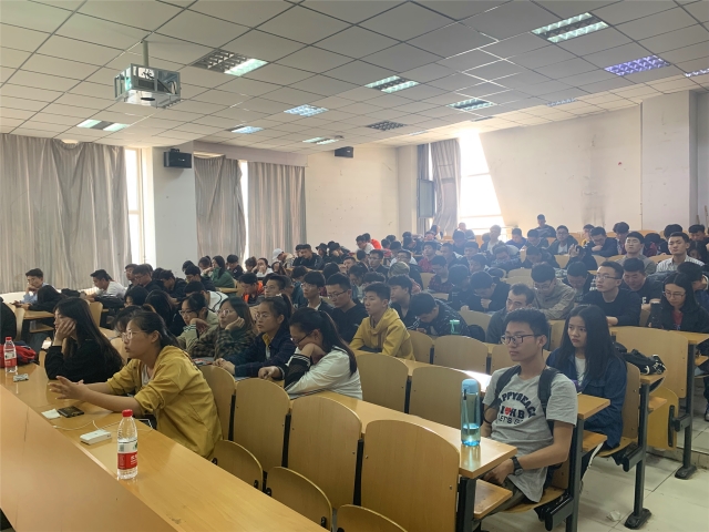 【辅导员说完满】大爱 大德 大情怀――智能工程学院18级辅导员说完满