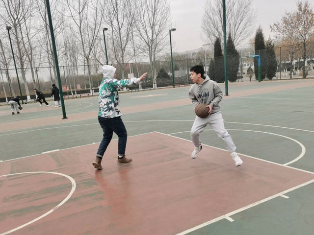 【完满班级】齐运动 享青春——淬炼商学院营销1801班12月完满班级活动