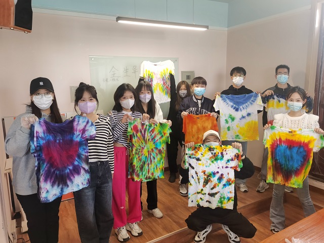 【完满班级】坚定信仰 以书为伴——经济与管理学院十月完满班级纪实(九)