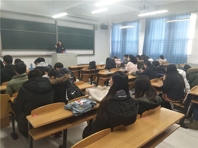 【完满班级】低碳生活环保 绿色围绕身边——淬炼商学院举办“创”享青春主题活动（四十五）