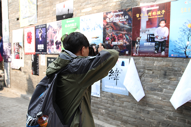 团委美宣工作室赴2016年平遥国际摄影大展学习交流