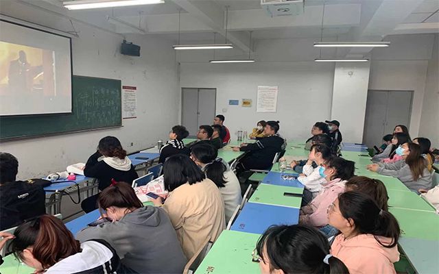 【完满班级】好莱坞之声——艺术传媒学院视觉2006班艺术观影完满活动