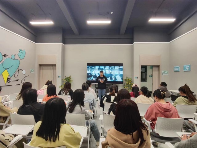 【完满团支部】利剑苍穹 护我长空——淬炼·国际商学院资产2202班完满团支部活动