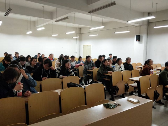 【完满班级】"影"忆青春——环科系食安1701食安1702班举办完满班级活动