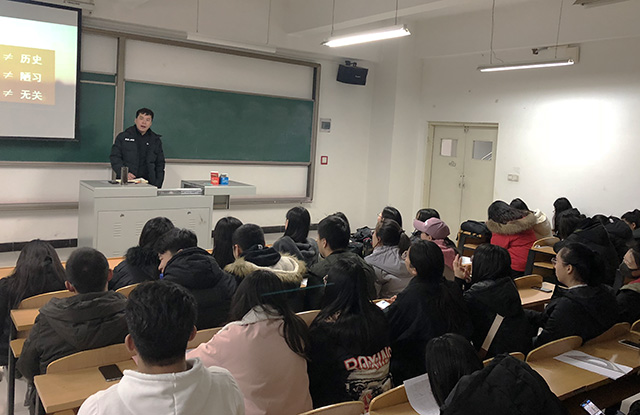 【辅导员说完满】群策群力护遗产 同心同德构家园——艺术传媒学院辅导员说完满之聊聊非遗那些事儿主题年级会