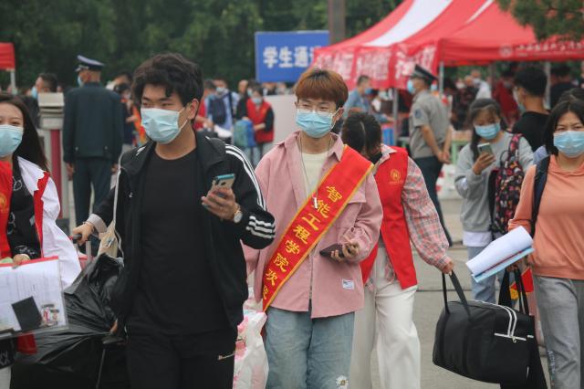 【迎新纪实】与你相约 智院的新里程碑——智能工程学院2021级迎新