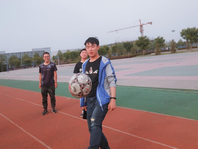 【完满班级】足球心 绿茵情——艺术传媒学院视觉1704班完满班级活动