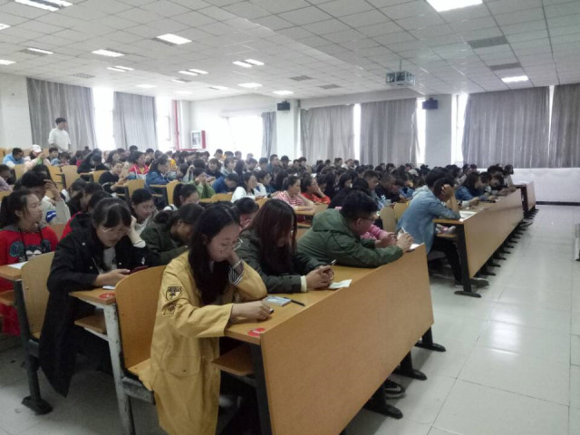 【辅导员说完满】我的大学  我的完满——淬炼商学院“辅导员说完满”专题活动（七）