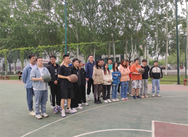 【完满团支部】运动挥洒汗水 青春绽放光芒——智能工程学院机制2001班完满团支部活动