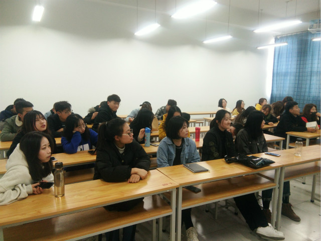 【完满班级】你的安全 我的快乐——环设1702班大学生安全教育交流会完满班级活动