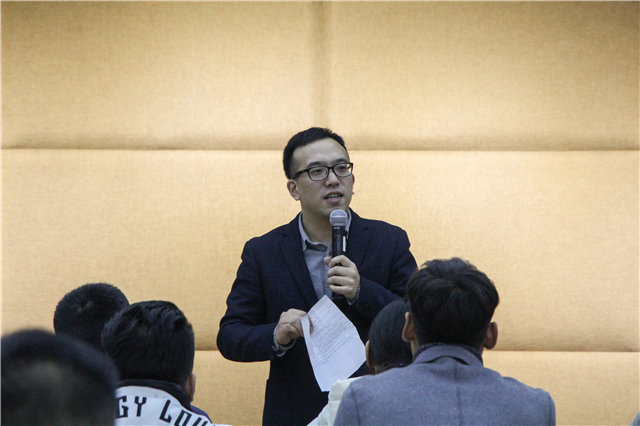 踩准新学期的鼓点再出发——新学期学生干部大会召开