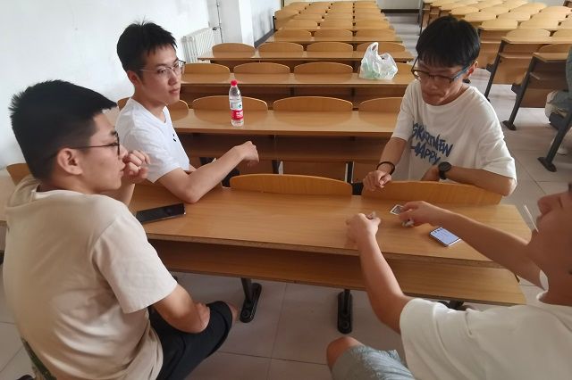 【完满团支部】大家凑一窝 纸牌欢乐多——食品与环境学院园林2101班完满团支部活动