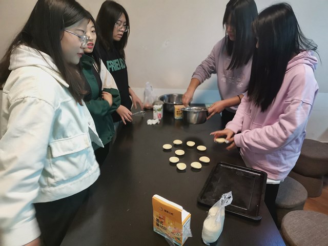 【完满班级】厨房小达人——淬炼·国际商学院财务2003班完满班级活动