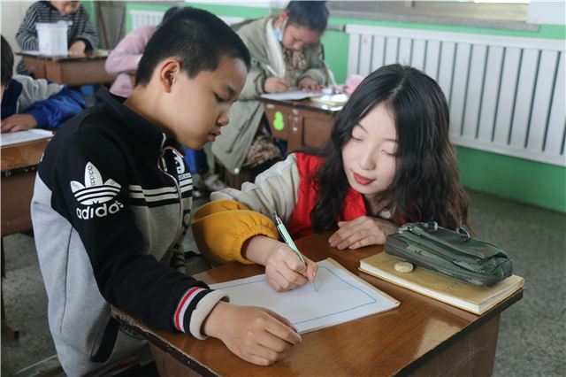 共情守护希望 我们在路上——智能工程学院“推普”力量