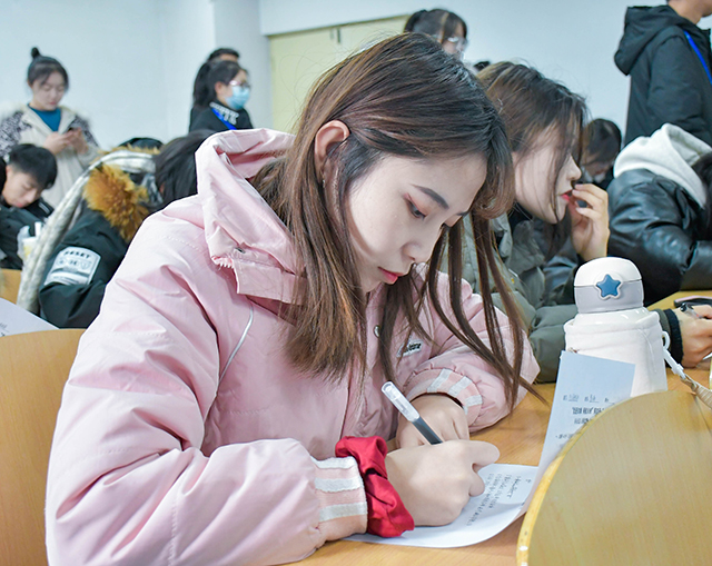 【青马工程】办公“三剑客”的毒鸡汤 你喝了几条——第十三期“青马工程”完满教育学生骨干培训计划“知行班”系列活动之办公达人挑战赛