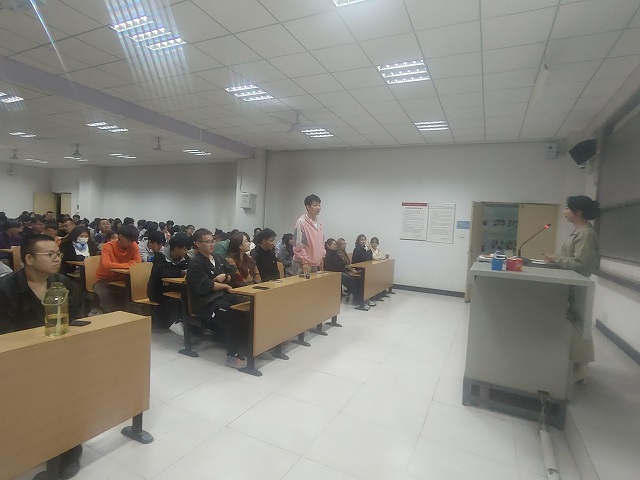 【辅导员说完满】收心归位 扬帆起航——食品与环境学院2023级辅导员说完满活动