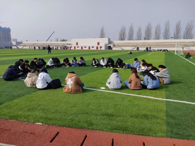 【完满班级】“青春不息”读书分享会——大数据学院、信息工程学院软件工程2202班完满班级活动