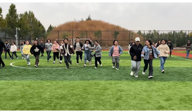 金秋百味 悠享陶然——经济与管理学院10月完满团支部纪实(二)
