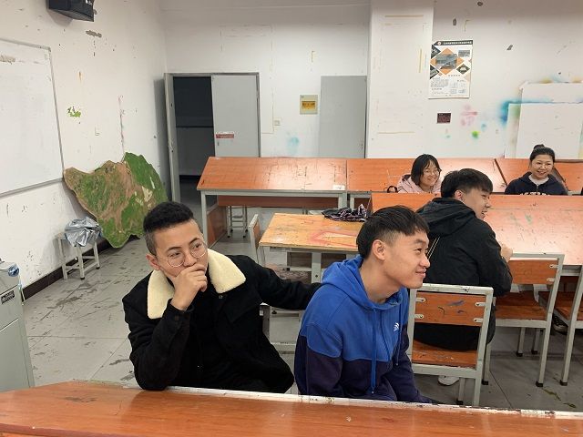 【完满活动】“国尔忘家 浩气长存”爱国主题班会—艺术传媒学院环境设计1706班完满班级活动