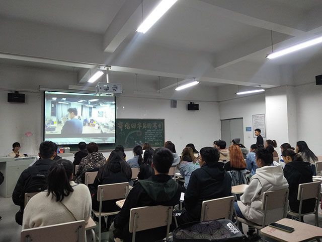 【完满班级】追忆似水年华 抒写青春未来——艺术传媒学院视觉1902班“栉风沐雨，春华秋实”寄给四年后我们的一封信