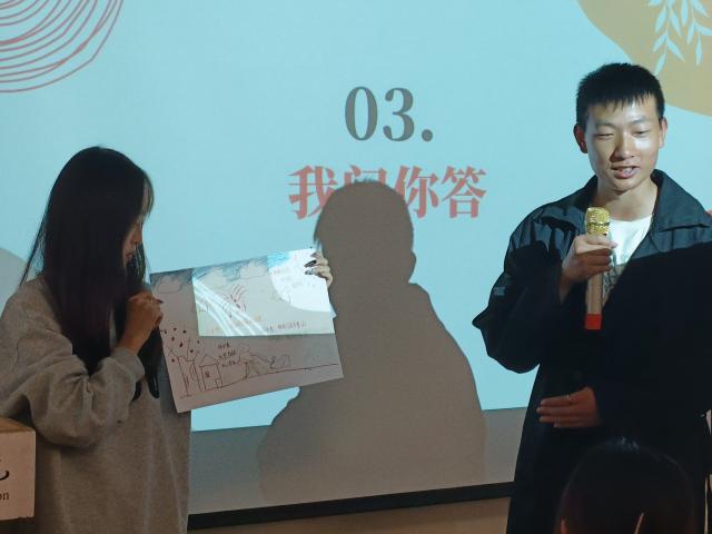 以手绘心 传情达意——智能工程学院、箕城书院“以笔为引 探寻浮华”艺术疗愈活动顺利举办