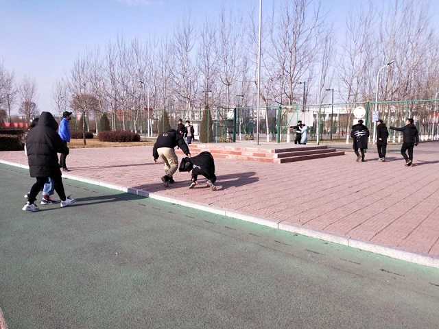 【完满班级】“成城断金 党坚势盛”——艺术传媒学院环设1804班创意大比拼完满班级活动