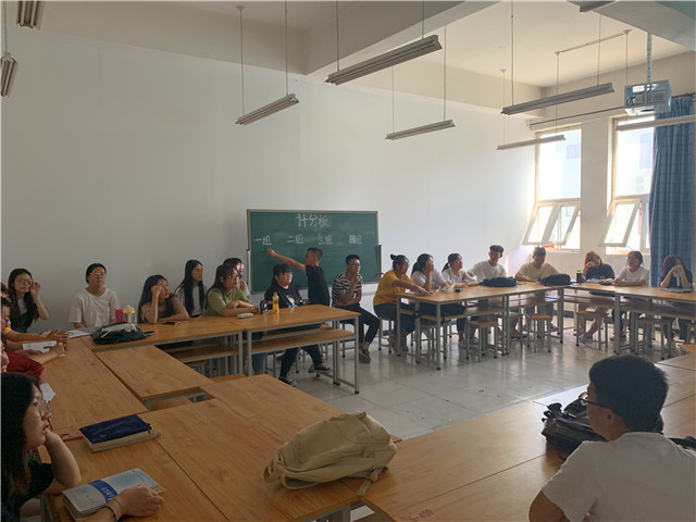 【完满班级】点亮公益之路 筑梦完满前行——经济与管理学院六月完满班级活动纪实(一)