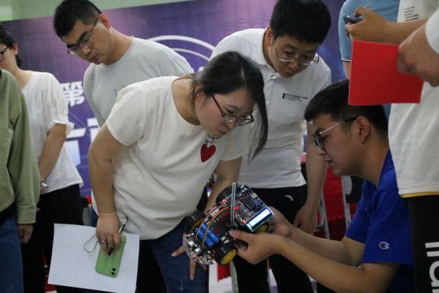 以小芯片见大世界——第三届“机智碰撞”单片机应用大赛