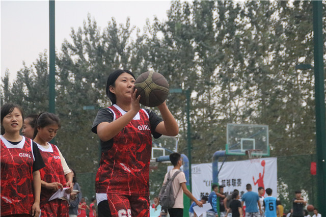 前途艰险都无所谓 我们为成功而战——机电工程系新生女子篮球争霸赛