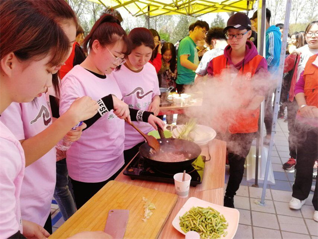 回响·完满校友第1期:由此出发 随处可往