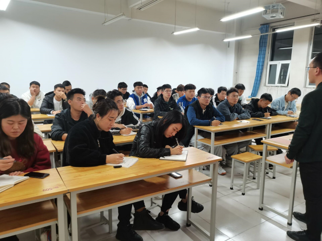 【完满班级】同心聚力 攻坚克难——2021-2022智能工程学院完满班级活动质量提升推进会