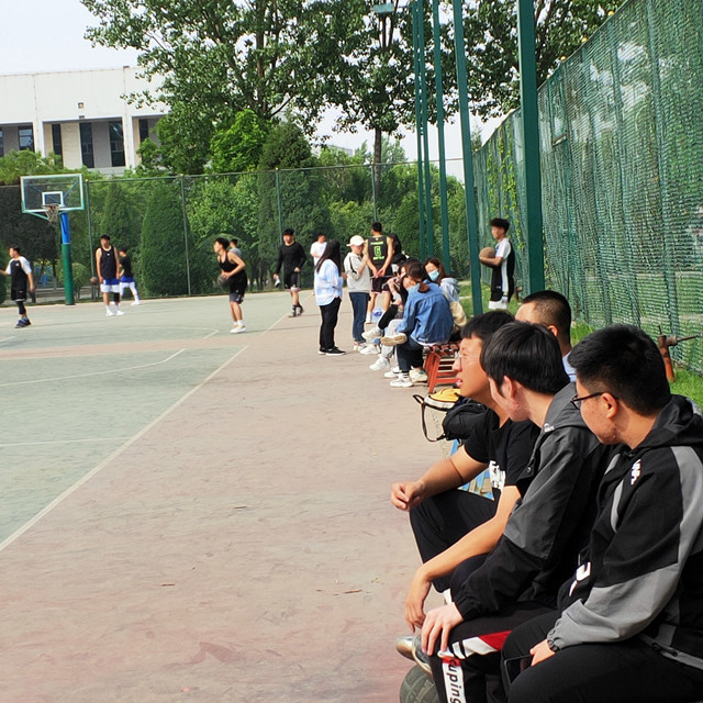 【完满班级】点燃“篮”色风暴 激昂青春魅力 ——淬炼商学院财务1906班完满班级活动