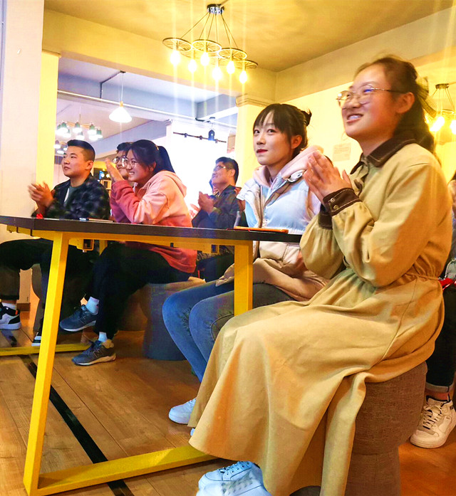 大数据学院、信息工程学院举办灵魂“CV”表情包配音大赛