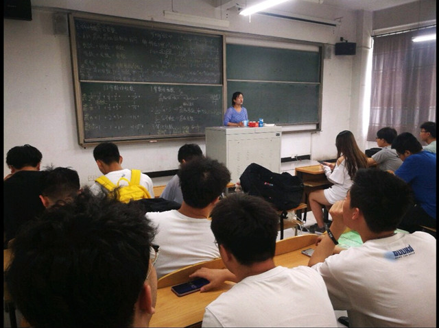 【辅导员说完满】“人在立身 唯在诚信”——智能工程学院18、20级辅导员说完满