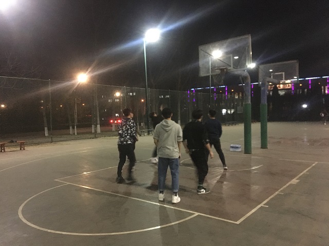 【完满班级】动感篮球 快乐我秀——网工1801班友谊篮球活动