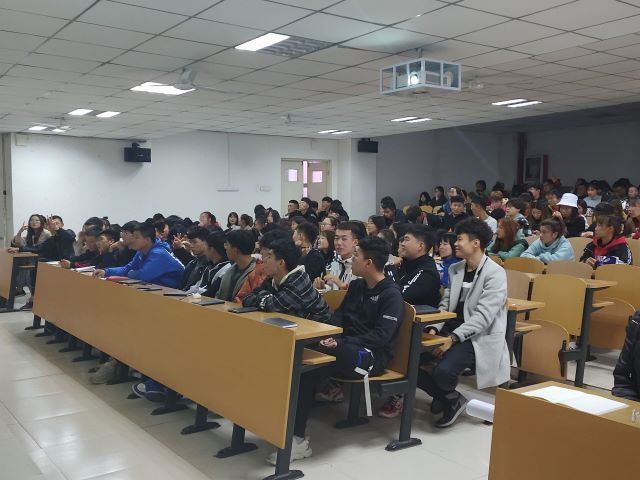 【辅导员说完满】“开启全新生活 规划七彩人生”——艺术传媒学院2019级动画、环设专业辅导员说完满活动