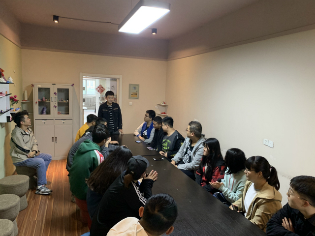 【完满班级】金秋十月 唱响红歌————网工1702班金秋歌曲分享会活动