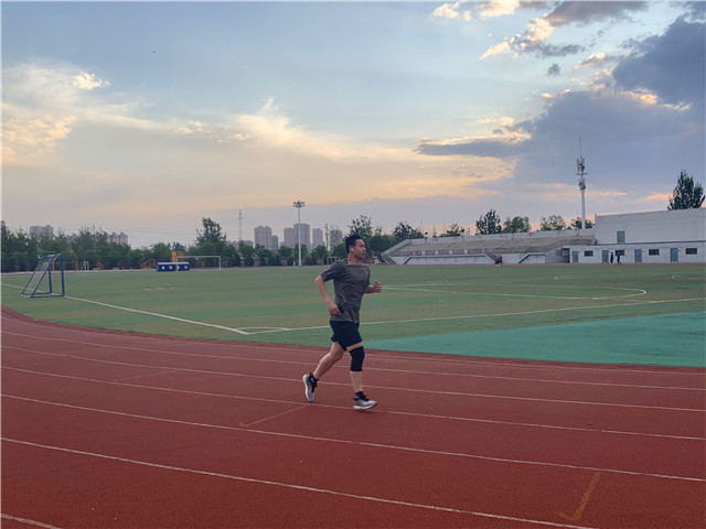 【毕业季】阳光户外健康乐跑助力毕业生奔赴下一个远方