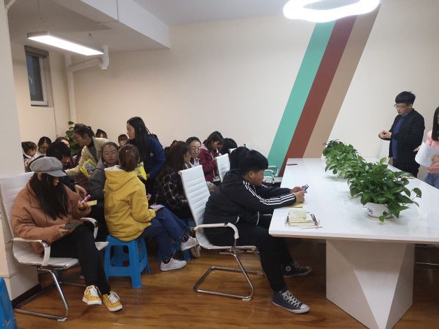 【完满班级】淬炼商学院11月完满班级主题活动回顾（五十四）