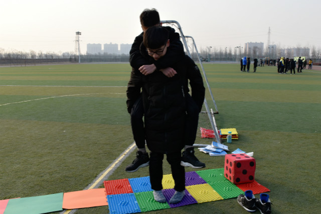 【完满班级】冬来天欲雪 难阻少年心——国贸1503班举办“向上吧！少年”新异能比拼大赛