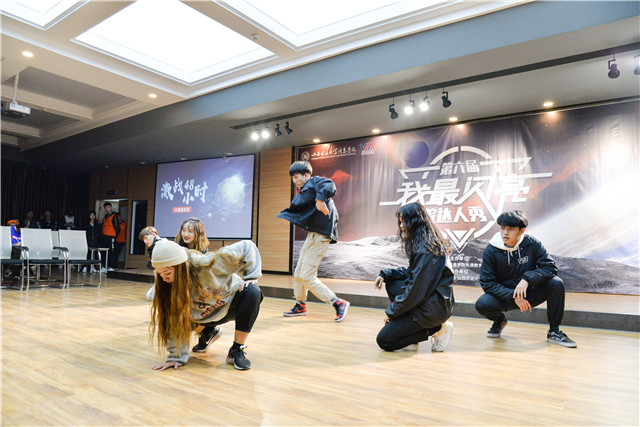 【达人秀】第六届“我最闪亮”信院达人秀复赛、半决赛圆满落幕