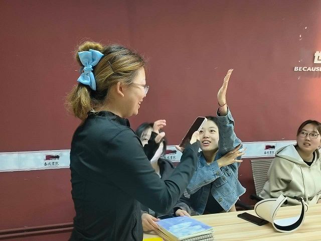 【完满团支部】唱出活力青春 释放激情无限——食品与环境学院动医2001完满团支部活动