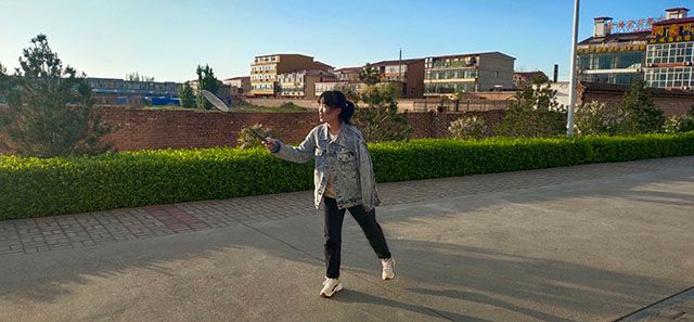 【完满班级】齐力奋发 羽你相约——艺术传媒学院视觉2007班羽毛球比赛活动