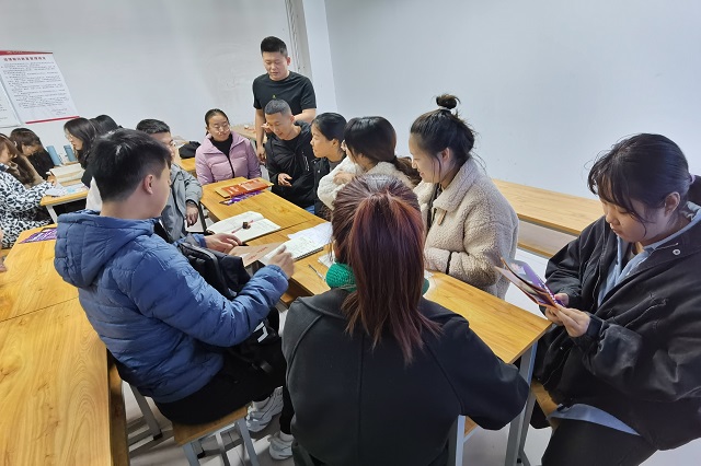 【完满班级】山水万程 来日方长——经济与管理学院十一月完满班级活动