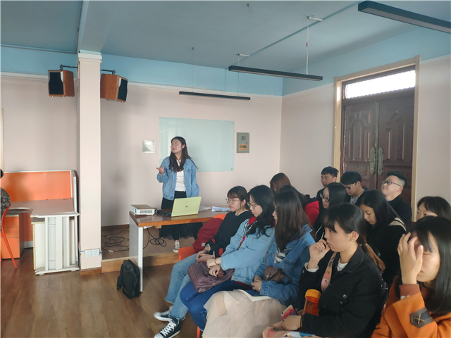 【完满班级】旋律拉动心弦 吸引你我相依——经济与管理学院四月完满班级活动纪实（一）