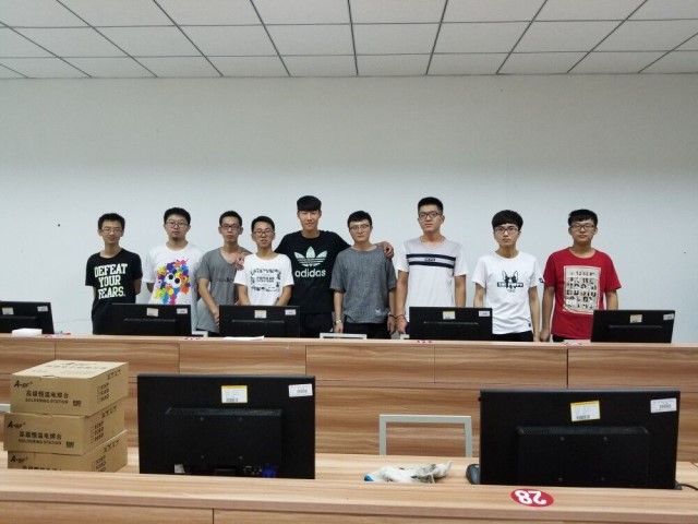 【社团快讯】科技狂风 爆发你的小宇宙吧!——信工学子参加2017年全国大学生电子设计竞赛
