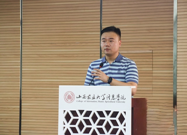 凝共识 促发展——学生社团指导老师见面会顺利召开